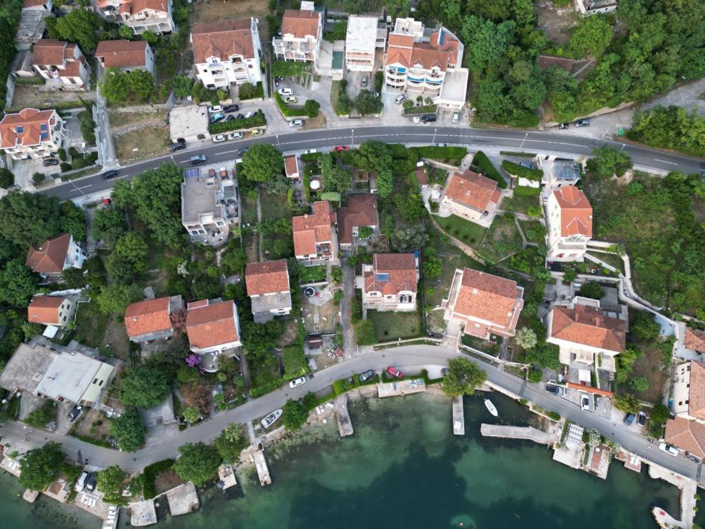 La Grande Apartments Kotor Exterior photo
